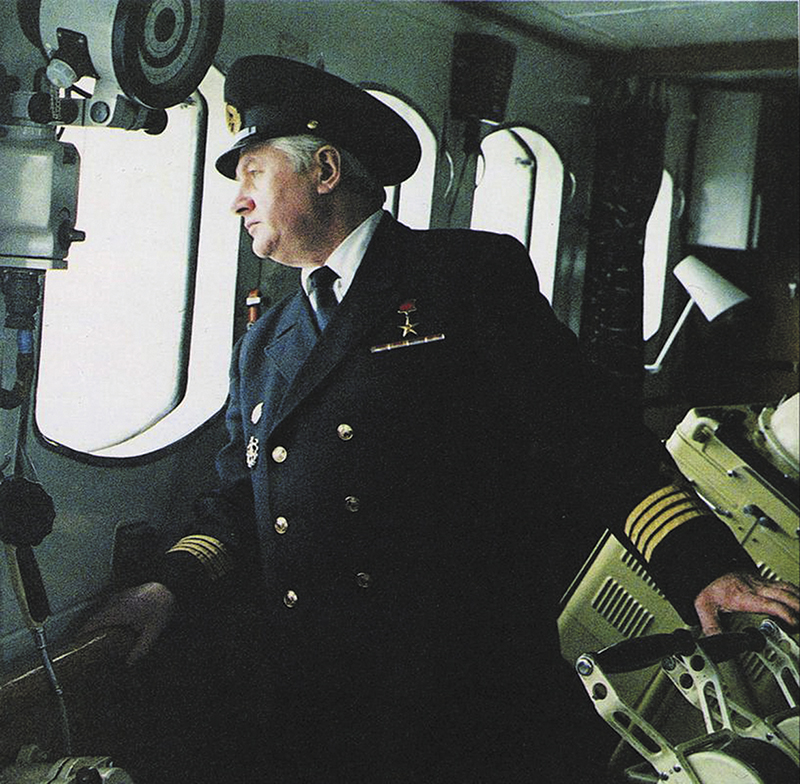 Б.М. Соколов, капитан ледокола «Ленин». 1970-е гг. 