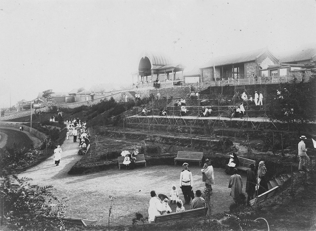 Городской бульвар. Порт-Артур, 1902-1903 гг. 