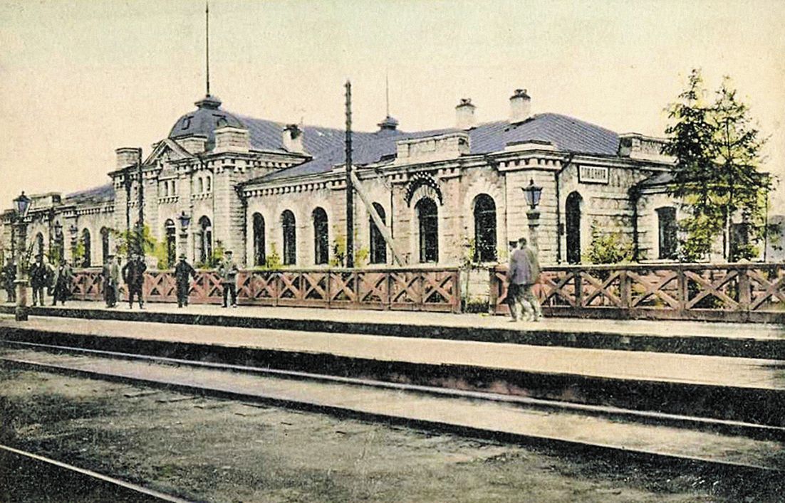 Станция Слюдянка Забайкальской железной дороги. Открытка начала XX в.