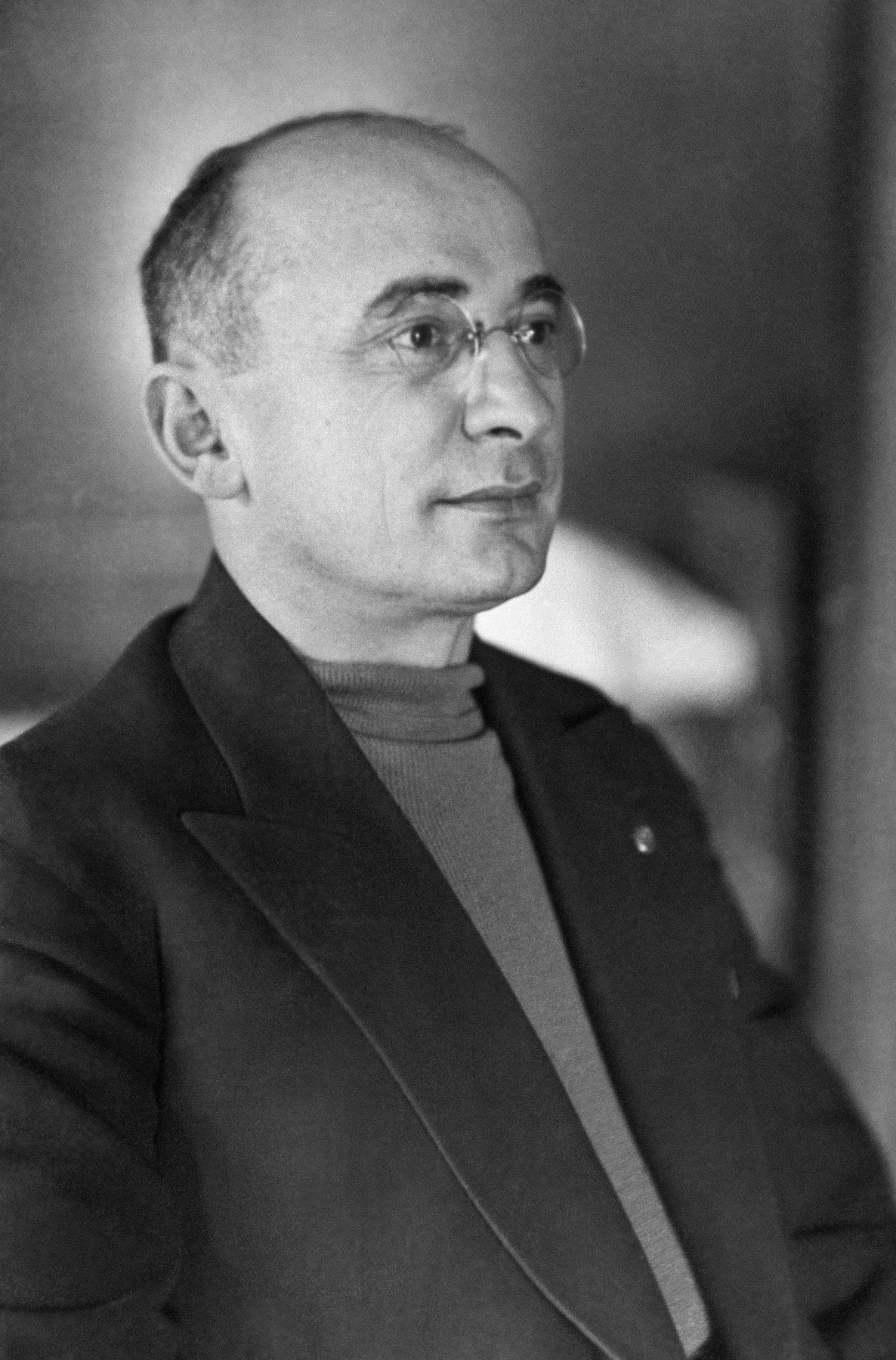 Л. П. Берия, первый секретарь компартии Грузии. 10 февраля 1935 г.