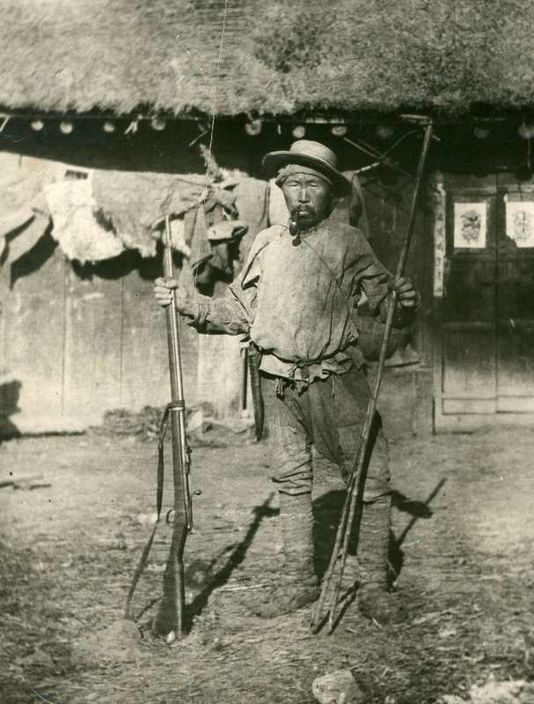 Дерсу Узала на фотографии, сделанной В.К. Арсеньевым. 1906 г. 