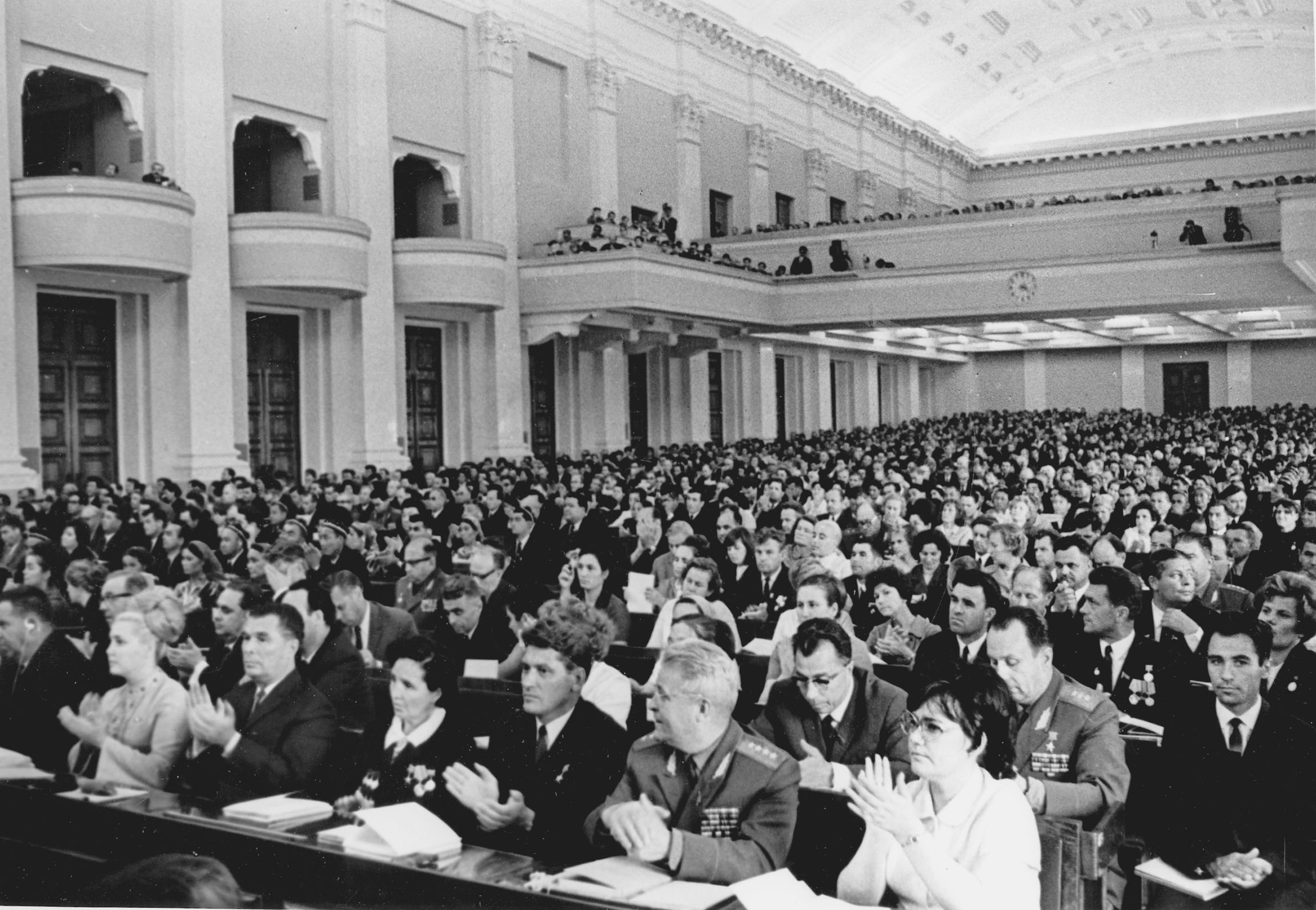 Первая сессия Верховного Совета СССР восьмого созыва. Москва, 1970 г.